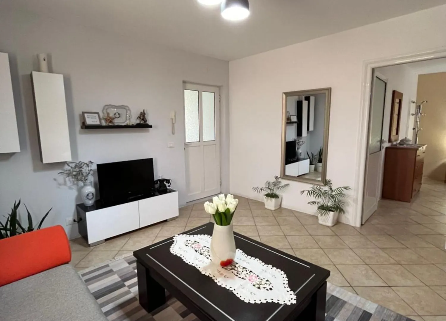 Iljazi'S Apartaments Vlorë 阿尔巴尼亚