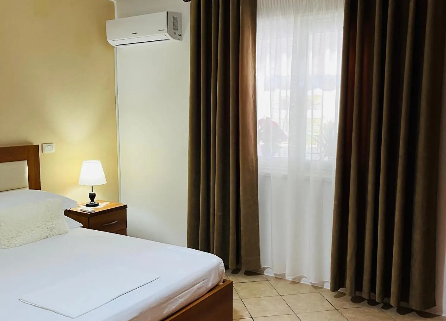 Iljazi'S Apartaments Vlorë