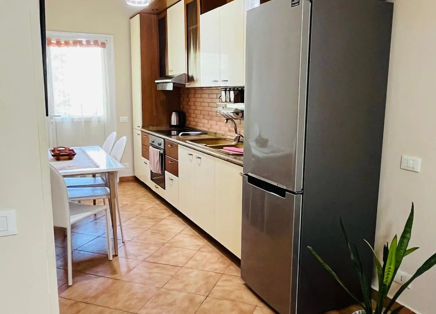 Апартаменты Iljazi'S Apartaments Влёра