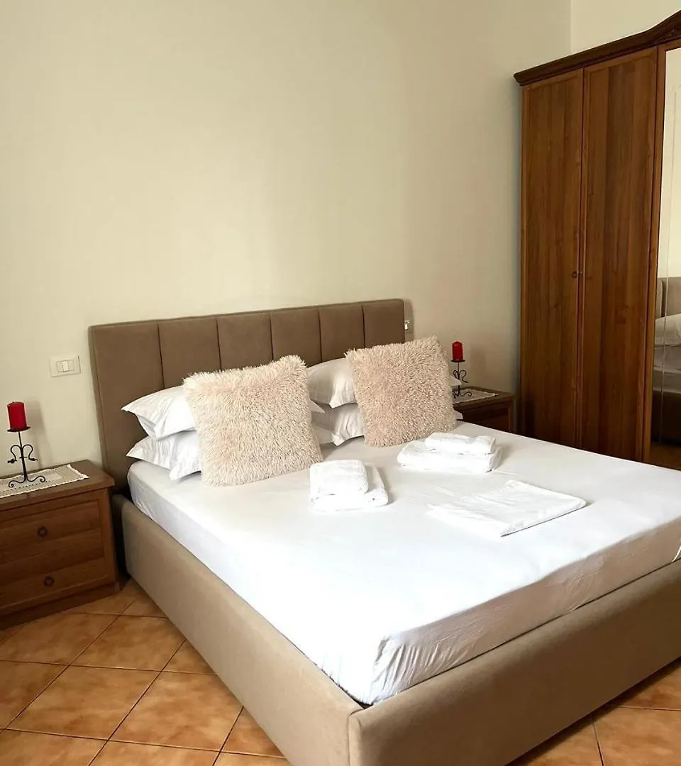 Iljazi'S Apartaments Влёра