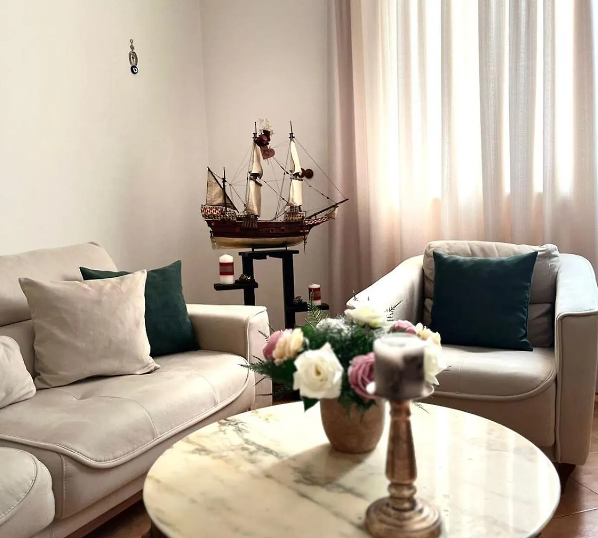 Iljazi'S Apartaments Влёра